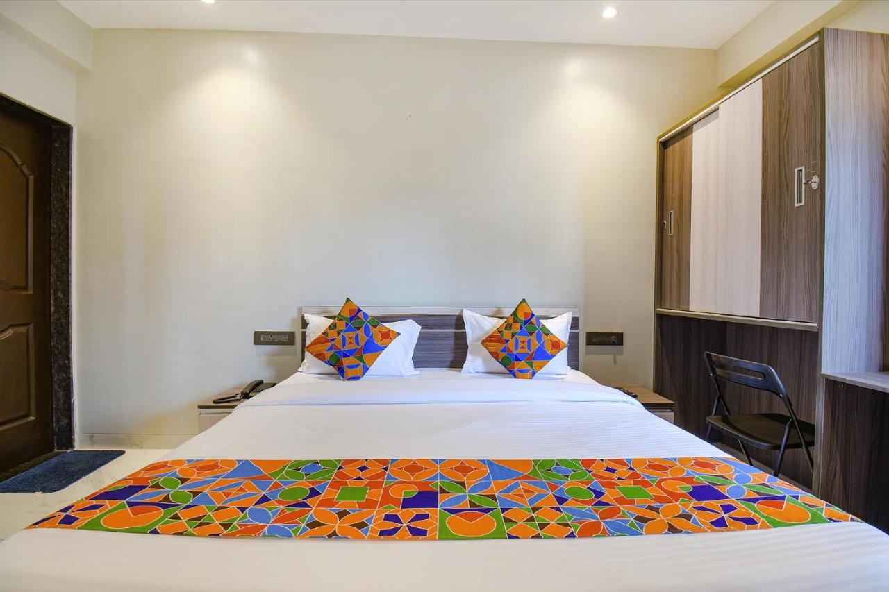 Fabhotel Gaurav Galaxy Pune Eksteriør billede