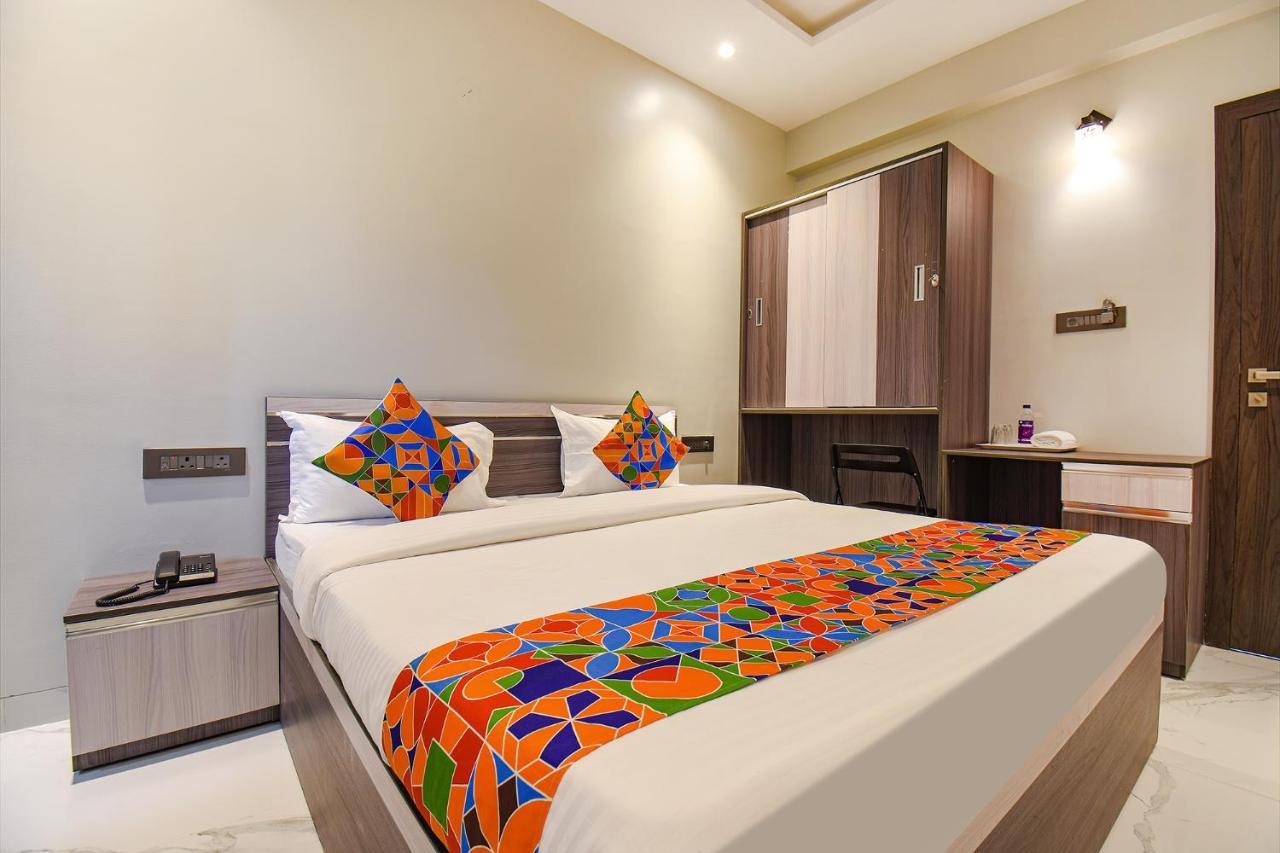 Fabhotel Gaurav Galaxy Pune Eksteriør billede