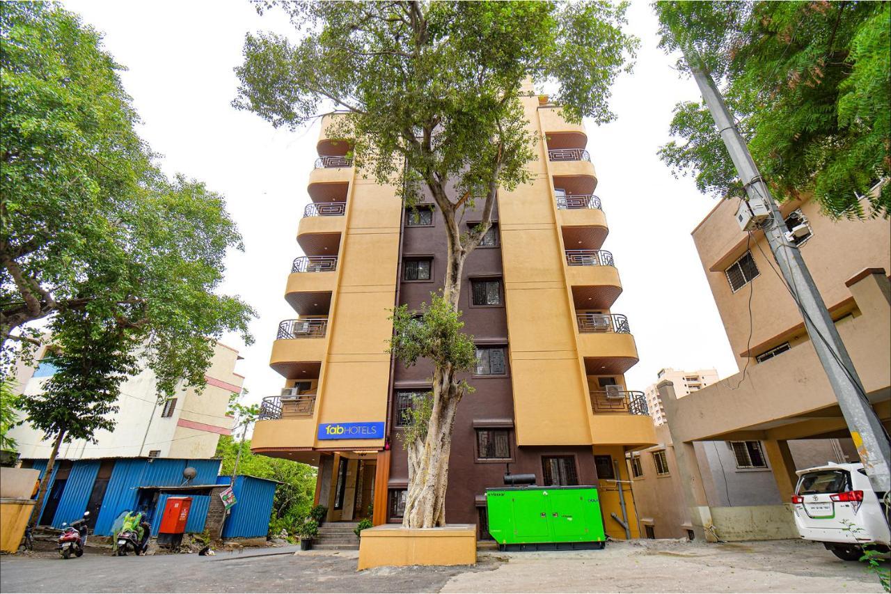 Fabhotel Gaurav Galaxy Pune Eksteriør billede